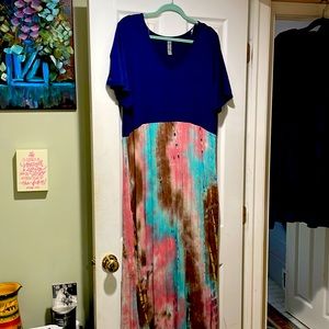 maxi dress with pockets!!!